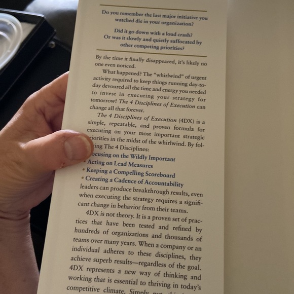 The 4 Disciplines of Execution Book - Picture 6 of 6